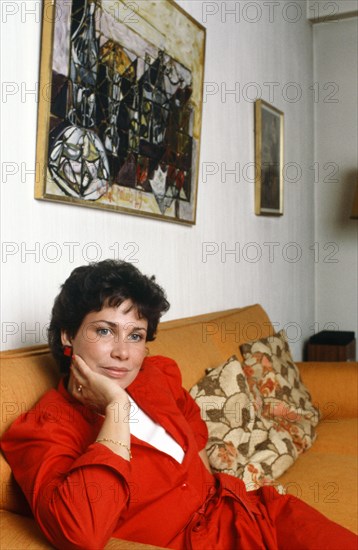 Anne Sinclair, 1986