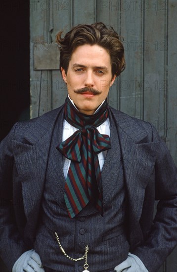 Hugh Grant, 1989