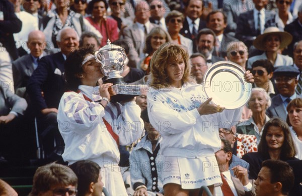 Arantxa Sanchez Vivario, Steffi Graf, 1989