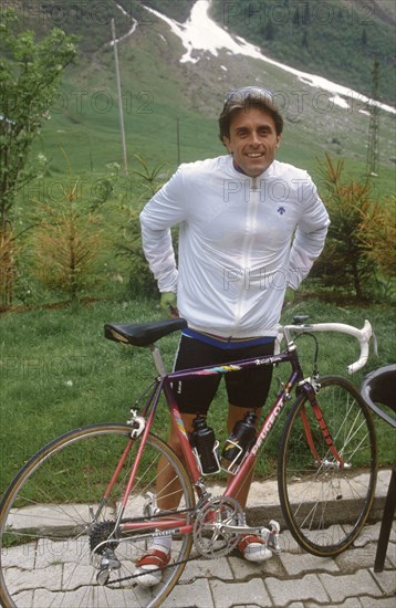 Gérard Holtz, 1990