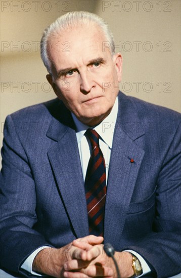 Bernard Tricot, 1985