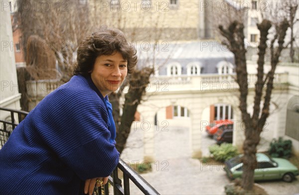 Michèle Cotta