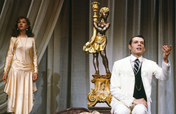 "Léocadia", 1984