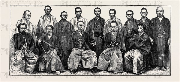 THE JAPANESE EMBASSY TO PEKIN, PRINCE DATÃâ AND SUITE; FROM LEFT TO RIGHT, FIRST ROW: TS'DA (DUTCH INTERPRETER), TCHÃî (SECRETARY), DATÃâ Ãî COURO RIYÃî DONO (THE AMBASSADOR, PRINCE OF OUWAJIMA, MINISTER OF FINANCE), YANAGHIWARA GAIMAU DAIJÃî (ATTACHÃâ), HANABOUSA (ENGLISH INTERPRETER); SECOND ROW: MIYACH'TA (SECRETARY), MITS'CAWA (SECRETARY), SAITÃî (ACCOUNTANT), TEÃèÂè (1st CHINESE INTERPRETER), YEGAWA (SECRETARY), YEGANA (ENGLISH AND CHINESE INTERPRETER, TS'COUÃèÂè (SECRETARY), COZONÃâ (SECRETARY), TS'TCHICO (ACCOUNTANT)