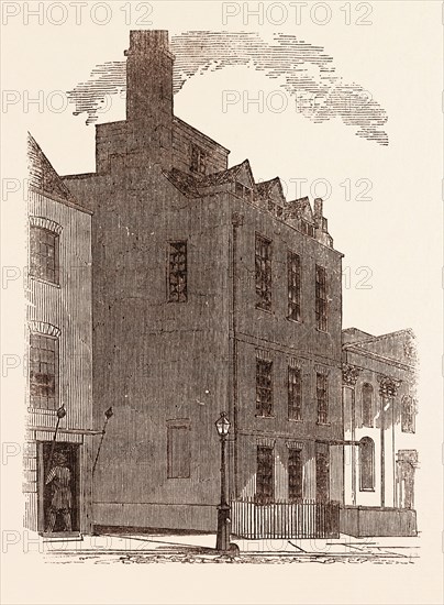 THE LAST LONDON RESIDENCE OF SIR ISAAC NEWTON, ST. MARTIN'S STREET, LEICESTER SQUARE, UK. An English physicist, mathematician, astronomer, natural philosopher, alchemist and theologian.britain, british, europe, united kingdom, great britain, european