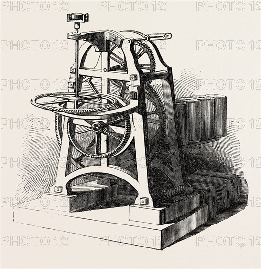 SHEPHERD'S ELECTRIC CLOCK FOR THE CRYSTAL PALACE: MECHANISM OF THE ELECTRIC CLOCK, THE GREAT EXHIBITION, LONDON, UK, 1851 engraving
