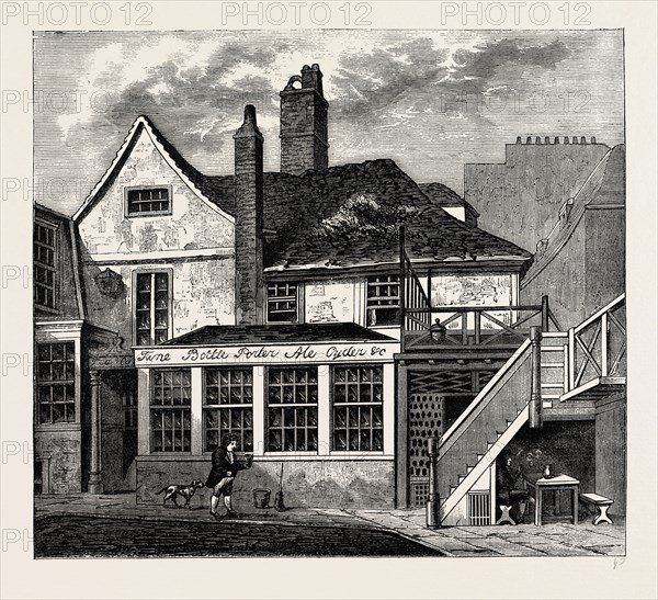THE MANOR HOUSE OF TOTEN HALL. London, UK, 19th century engraving