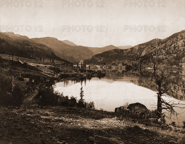 Lake San Cristoval sic, Jackson, William Henry, 1843-1942, Lakes & ponds, Mountains, United States, Colorado, San Cristoval, Lake, 1898