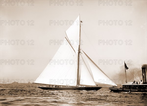 Valkyrie before the start, Peabody, Henry G, (Henry Greenwood), 1855-1951, Valkyrie II (Yacht), America's Cup races, Yachts, Regattas, 1893