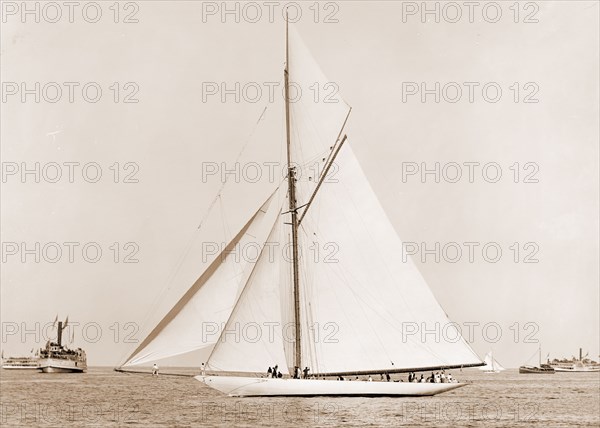 Vigilant before the start, Vigilant (Yacht), America's Cup races, Yachts, Regattas, 1893