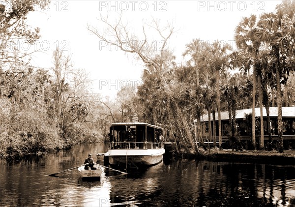 Tomoka landing, Fla, Piers & wharves, Boats, Rivers, United States, Florida, Tomoka River, 1900