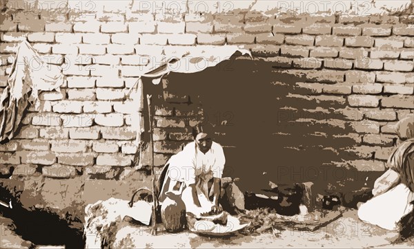 Preparing tortillas in Aguas Calientes, Mexico, Jackson, William Henry, 1843-1942, Cookery, Tortillas, Mexico, Aguascalientes (State), Aguascalientes, 1880