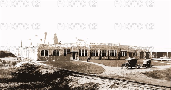 Mt. Clemens, Mich. pottery co, Pottery industry, United States, Michigan, Mount Clemens, 1910