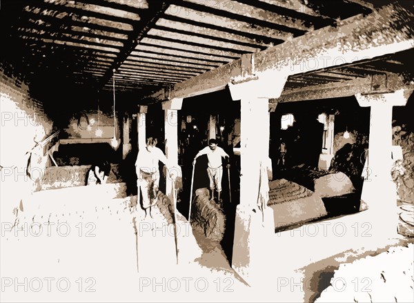 Pot clay kneaded with bare feet, Pottery industry, 1923