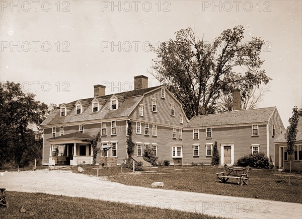 Wayside Inn, Sudbury, Mass, The, Wayside Inn (Sudbury, Mass.), taverns (inns), United States, Massachusetts, Sudbury, 1890