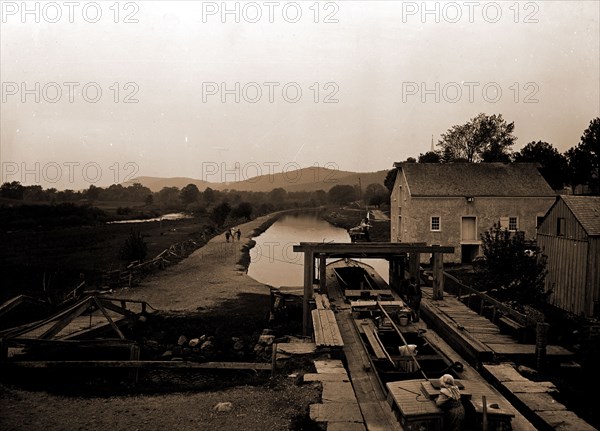 Morris and Essex Canal at Waterloo, N.J, Canals, Barges, United States, New Jersey, Waterloo, United States, New Jersey, Morris Canal, 1900