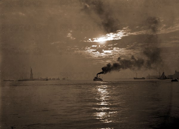Sunset from the Battery, New York, Sunrises & sunsets, Waterfronts, Steamboats, United States, New York (State), New York, 1900