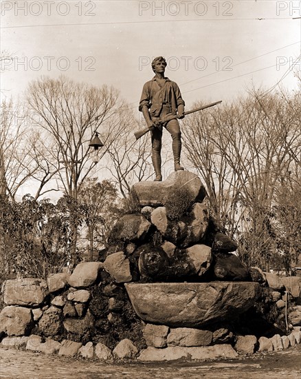 Statue of Capt. Parker, Lexington, Mass, Parker, John,, 1729-1775, Sculpture, United States, Massachusetts, Lexington, 1902