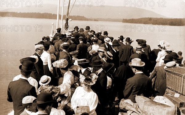 The Steamer trip, Lake Winnipesaukee, N.H, Passengers, Steamboats, United States, New Hampshire, Winnipesaukee, Lake, 1906