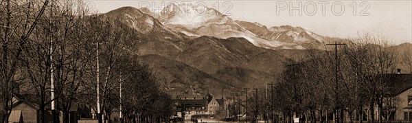 Pike's Peak Avenue, Colorado Springs, Colorado, Jackson, William Henry, 1843-1942, Streets, Mountains, United States, Colorado, Colorado Springs, 1898
