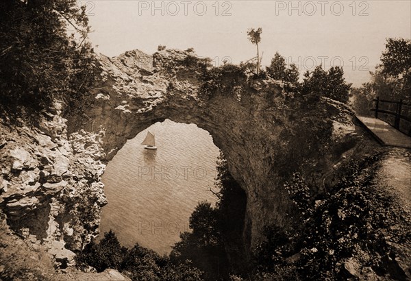 Arch Rock, Mackinac Island, Michigan, Rock formations, United States, Michigan, Mackinac Island, 1899