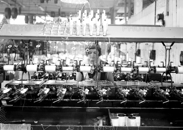 Paterson, New Jersey - Textiles. Looms, March 1937, Lewis Hine, 1874 - 1940, was an American photographer, who used his camera as a tool for social reform. US,USA