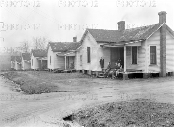 High Point, North Carolina - Housing. Homes in company-owned mill village of Pickett Yarn Mills - High Point, North Carolina, 1936, Lewis Hine, 1874 - 1940, was an American photographer, who used his camera as a tool for social reform. US,USA