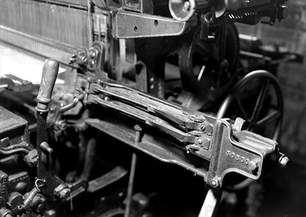 Paterson, New Jersey - Textiles. Close-up of shuttle box, March 1937, Lewis Hine, 1874 - 1940, was an American photographer, who used his camera as a tool for social reform. US,USA