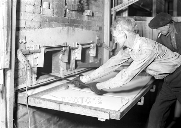 Millville, New Jersey - Glass bottles. [Man working at ovens.], 1936, Lewis Hine, 1874 - 1940, was an American photographer, who used his camera as a tool for social reform. US,USA