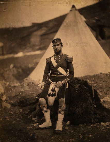 Captain Cuninghame, 42nd Regiment, Crimean War, 1853-1856, Roger Fenton historic war campaign photo