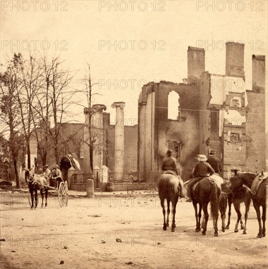 Bank of Chambersburg & Franklin House, Chambersburg, Franklin Co., Pa., destroyed by the rebels under McCausland, July 30th, 1864, USA, US, Vintage photography