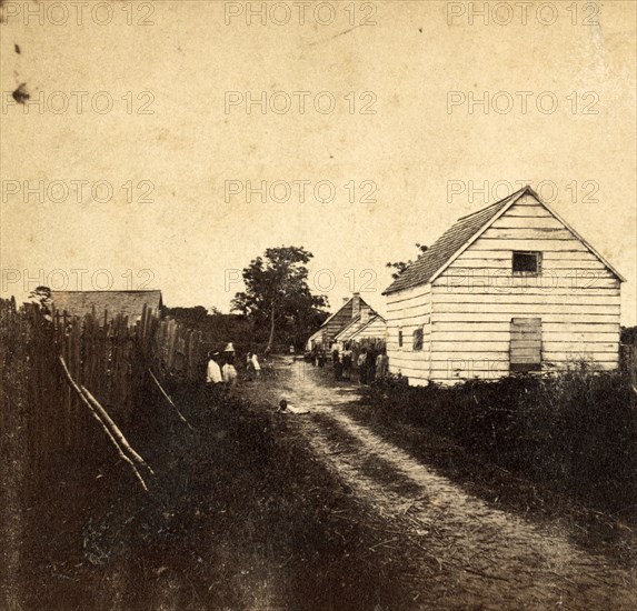Street and Negro quarters, Retreat Plantation, Port Royal Island, S.C., US, USA, America, Vintage photography