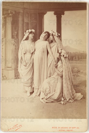 [Sarah Bernhardt as Phedre in Racine's "Phaedra"]