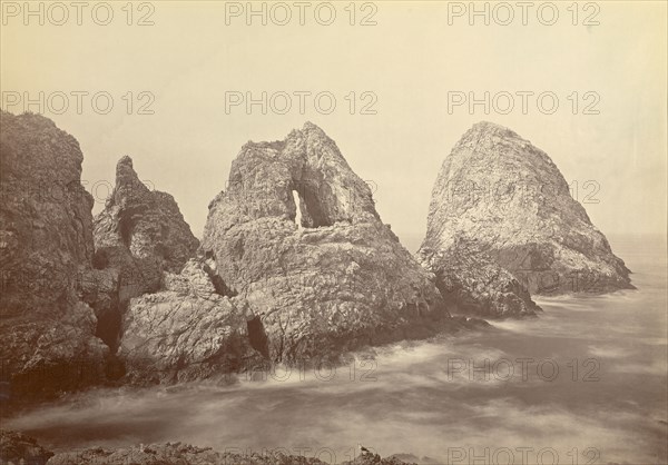 [Sugarloaf Islands at Fisherman's Bay, Farallon Islands]