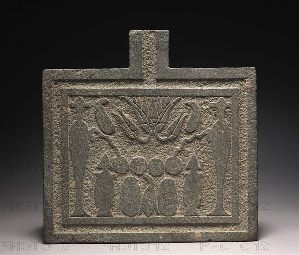 Offering Table, 305-30 BC. Egypt, Ptolemaic Dynasty. Granodiorite; overall: 34.6 x 35.2 x 7.2 cm (13 5/8 x 13 7/8 x 2 13/16 in.).