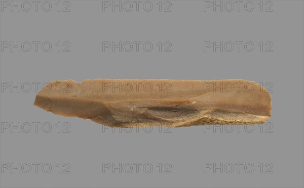 Sickle Blade, 1980-1801 BC. Egypt, Middle Kingdom, Dynasty 12. Flint; overall: 5 cm (1 15/16 in.).