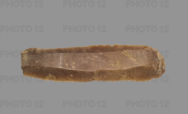 Sickle Blade, 1980-1801 BC. Egypt, Middle Kingdom, Dynasty 12. Flint; overall: 5 cm (1 15/16 in.).