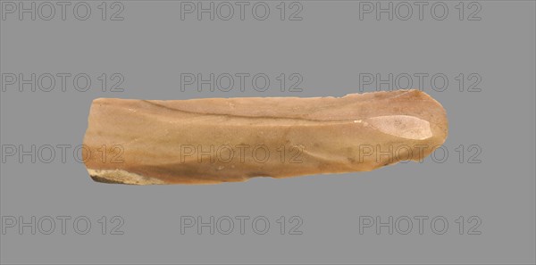 Sickle Blade, 1980-1801 BC. Egypt, Middle Kingdom, Dynasty 12. Flint; overall: 5 cm (1 15/16 in.).