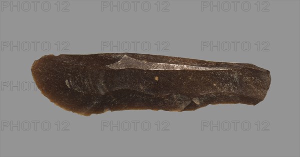 Sickle Blade, 1980-1801 BC. Egypt, Middle Kingdom, Dynasty 12. Flint; overall: 5 cm (1 15/16 in.).