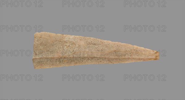 Sickle Blade, 1980-1801 BC. Egypt, Middle Kingdom, Dynasty 12. Flint; overall: 5 cm (1 15/16 in.).