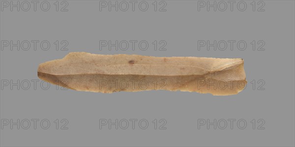 Sickle Blade, 1980-1801 BC. Egypt, Middle Kingdom, Dynasty 12. Flint; overall: 5 cm (1 15/16 in.).