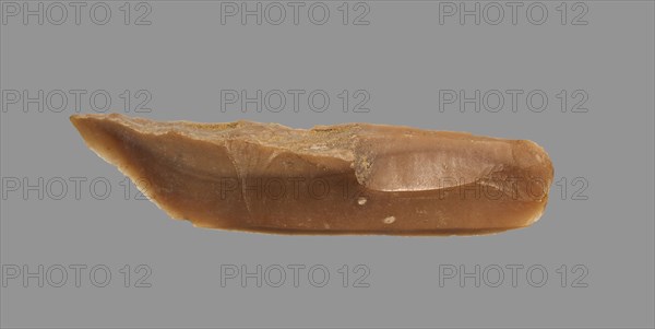 Sickle Blade, 1980-1801 BC. Egypt, Middle Kingdom, Dynasty 12. Flint; overall: 5 cm (1 15/16 in.).