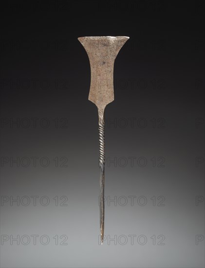 Hair Ornament, Unassigned, before 1915. Africa, Central Africa, Democratic Republic of the Congo, Luba, Unassigned. Iron; overall: 11.3 cm (4 7/16 in.)