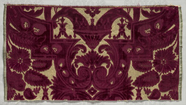 Velvet Fragment, 1600s. Italy, Genoa, 17th century. Velvet; overall: 29.7 x 55.5 cm (11 11/16 x 21 7/8 in.)