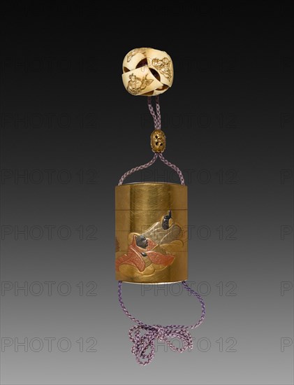 Inro, 19th century. Japan, Edo Period (1615-1868). Lacquer; overall: 7.6 x 5.4 cm (3 x 2 1/8 in.).