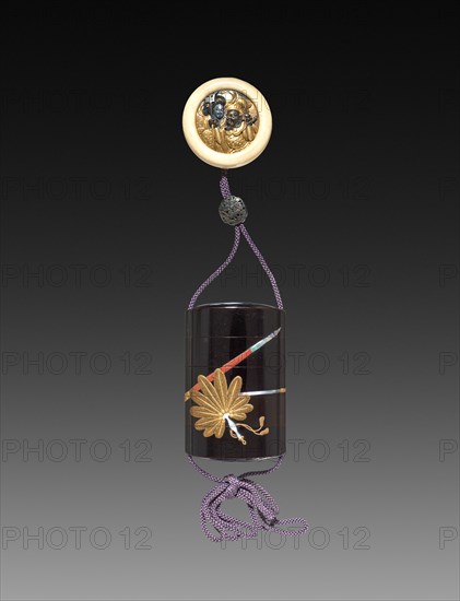 Inro, 1615-1868. Japan, Edo Period (1615-1868). Lacquer; overall: 7.4 x 4.9 cm (2 15/16 x 1 15/16 in.).