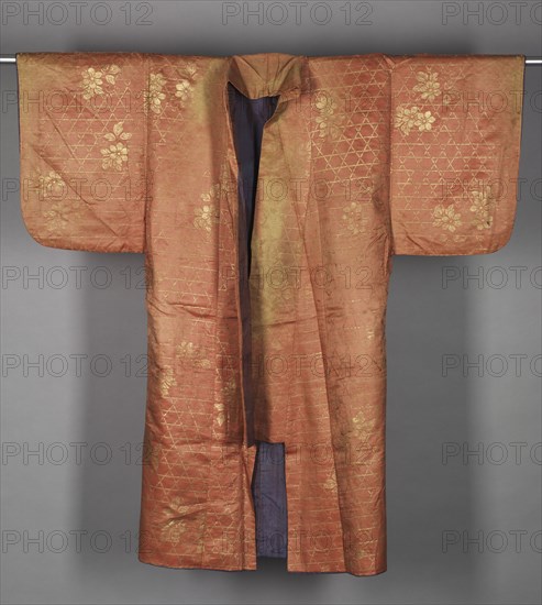 Noh Robe, 1800-1850. Japan, 19th century, Tokugawa Period (1600-1850). Silk, metal thread; overall: 123.8 x 124.5 cm (48 3/4 x 49 in.).