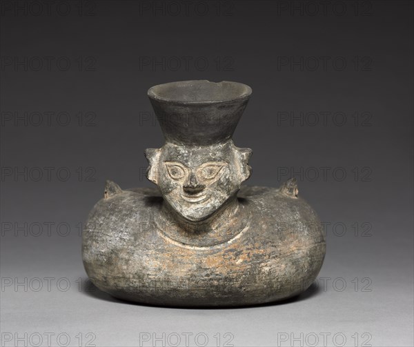 Funeral Urn, c. 1150-1530. Peru, Late Chimu. Black ware; diameter: 15.6 cm (6 1/8 in.); overall: 12.5 x 14.1 x 17.2 cm (4 15/16 x 5 9/16 x 6 3/4 in.).