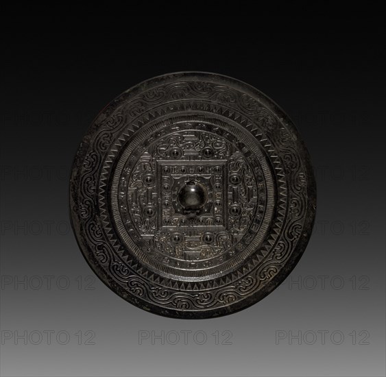 TLV Mirror with Multiple Nipples, 1st century AD. China, Eastern Han dynasty (25-220). Bronze; diameter: 17.1 cm (6 3/4 in.).