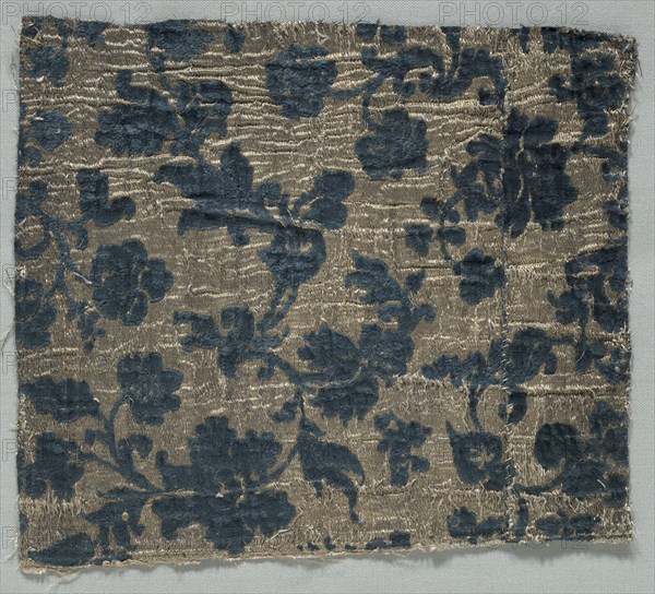 Velvet Fragment, c. 1700. Italy, early 18th Century. Velvet weave: silk: metal thread; overall: 24.8 x 22.3 cm (9 3/4 x 8 3/4 in.).